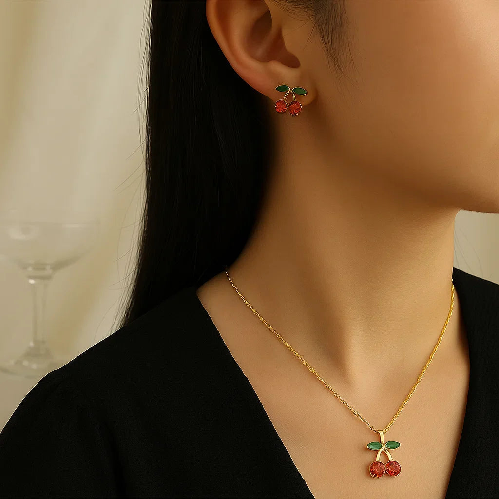 Cherry Elegance™ SET Collar+ Aretes