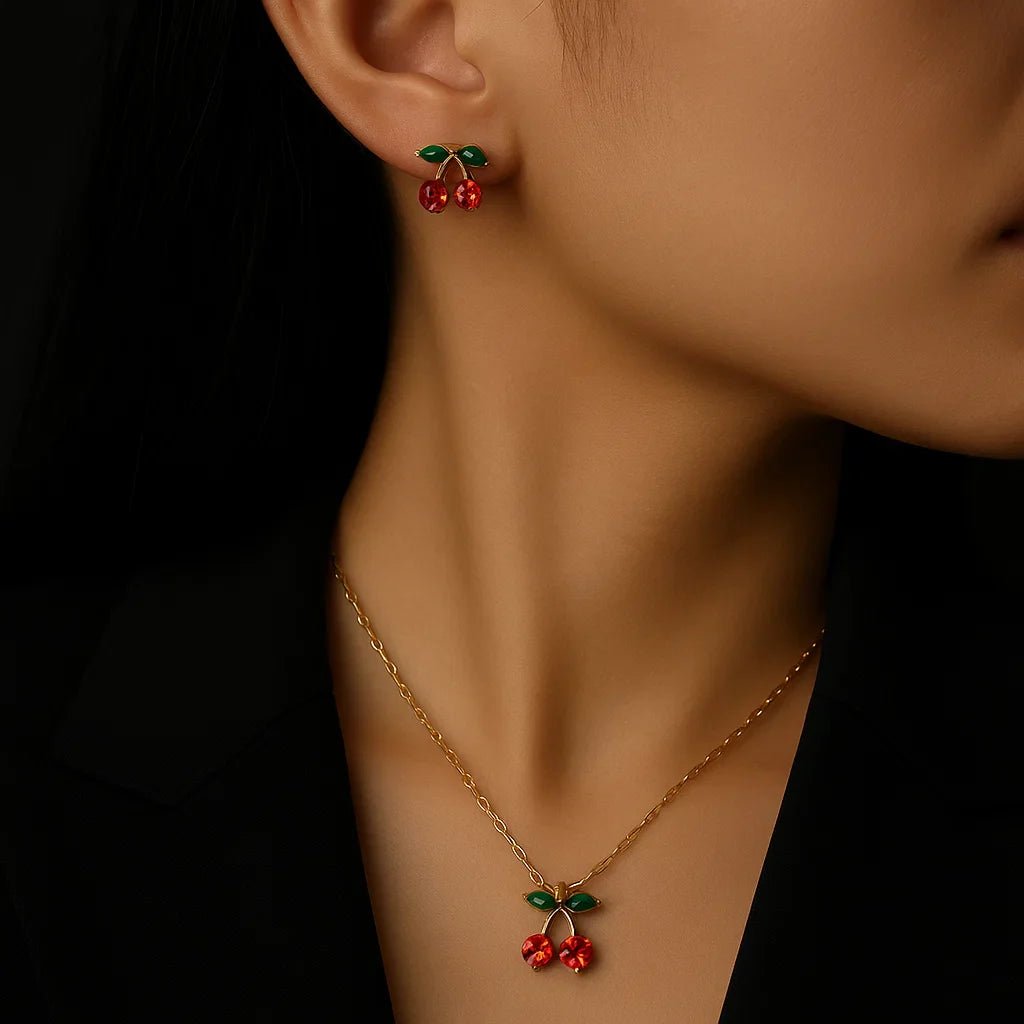 Cherry Elegance™ SET Collar+ Aretes
